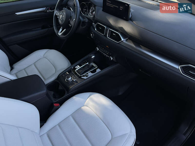 Внедорожник / Кроссовер Mazda CX-5 2024 в Каменском