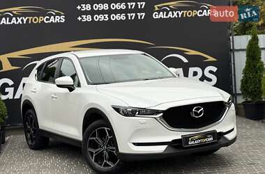 Позашляховик / Кросовер Mazda CX-5 2019 в 