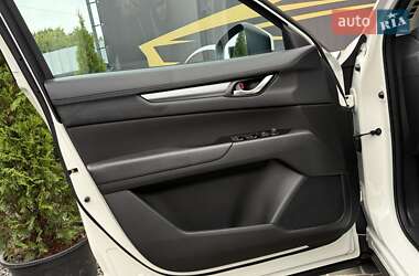 Позашляховик / Кросовер Mazda CX-5 2019 в 