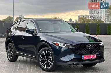 Внедорожник / Кроссовер Mazda CX-5 2023 в 