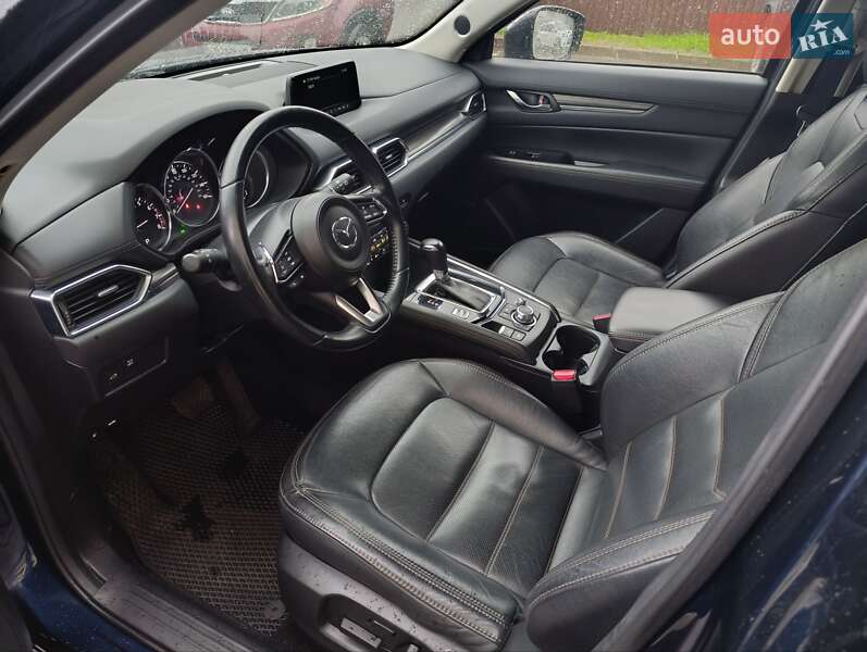 Позашляховик / Кросовер Mazda CX-5 2017 в Чернігові