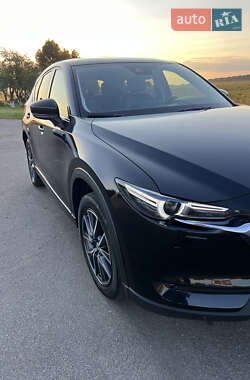 Внедорожник / Кроссовер Mazda CX-5 2017 в 
