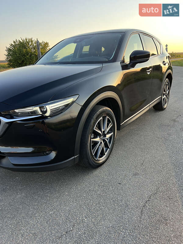 Позашляховик / Кросовер Mazda CX-5 2017 в Ічні