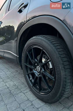 Позашляховик / Кросовер Mazda CX-5 2013 в 