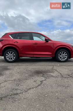 Позашляховик / Кросовер Mazda CX-5 2024 в 