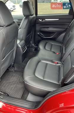 Позашляховик / Кросовер Mazda CX-5 2024 в 