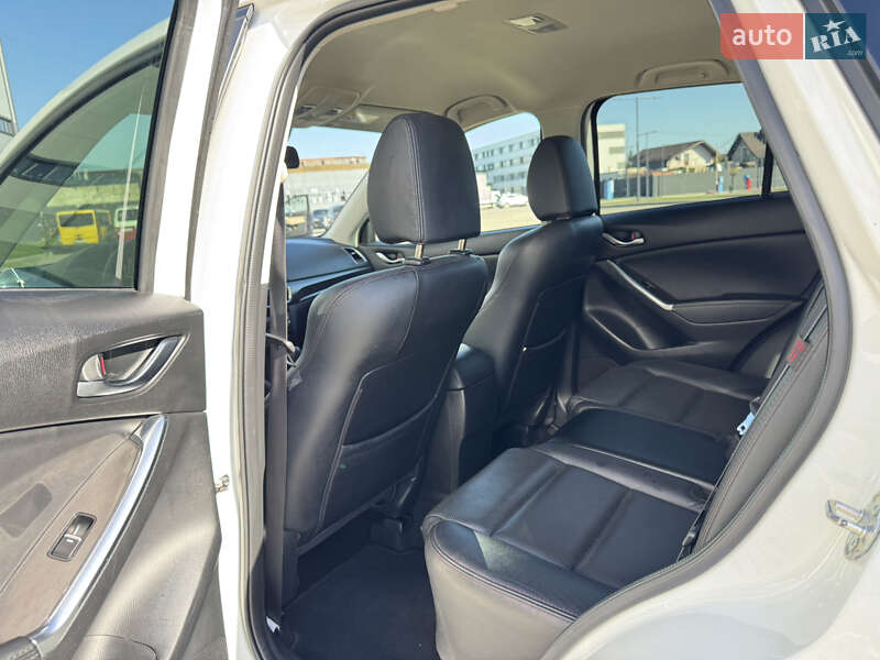 Внедорожник / Кроссовер Mazda CX-5 2015 в Ивано-Франковске