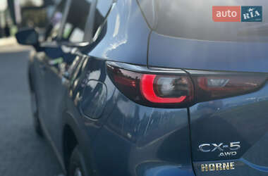 Позашляховик / Кросовер Mazda CX-5 2022 в 