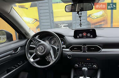Позашляховик / Кросовер Mazda CX-5 2020 в 