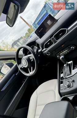 Внедорожник / Кроссовер Mazda CX-5 2024 в 