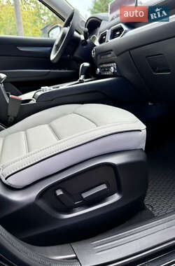 Внедорожник / Кроссовер Mazda CX-5 2024 в 