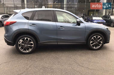 Позашляховик / Кросовер Mazda CX-5 2015 в 
