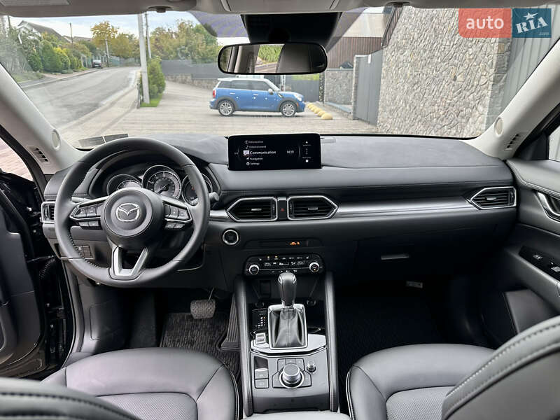 Внедорожник / Кроссовер Mazda CX-5 2025 в Киеве