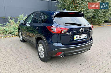 Позашляховик / Кросовер Mazda CX-5 2016 в 