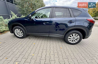 Позашляховик / Кросовер Mazda CX-5 2016 в 