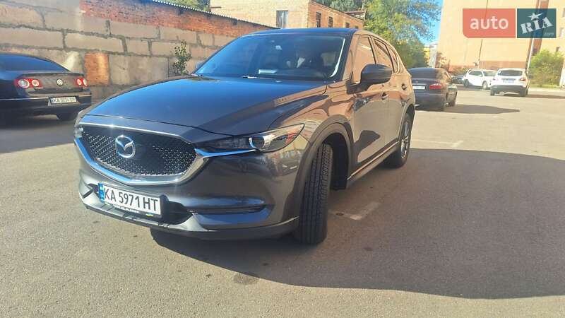Внедорожник / Кроссовер Mazda CX-5 2017 в Киеве