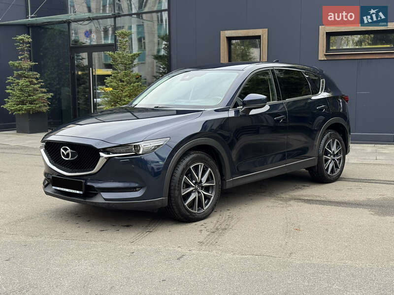 Внедорожник / Кроссовер Mazda CX-5 2017 в 