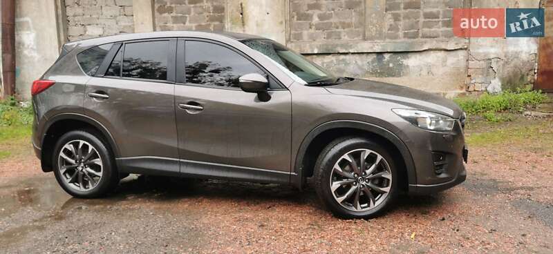 Позашляховик / Кросовер Mazda CX-5 2016 в Києві