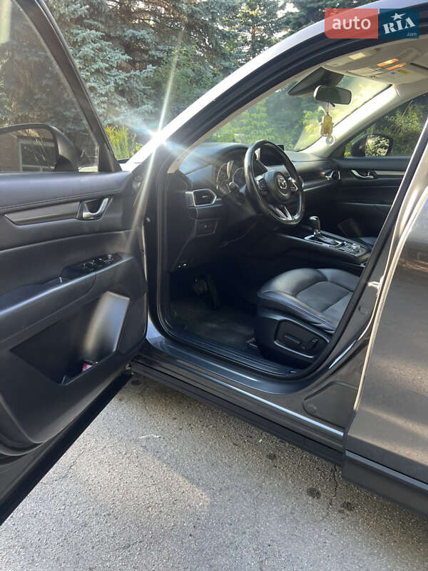 Внедорожник / Кроссовер Mazda CX-5 2017 в Харькове