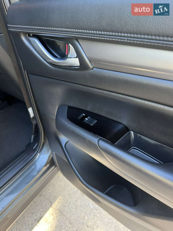 Внедорожник / Кроссовер Mazda CX-5 2017 в Харькове