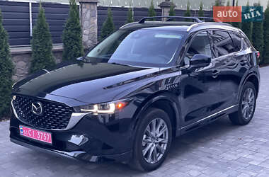 Позашляховик / Кросовер Mazda CX-5 2024 в 