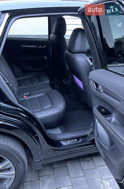 Позашляховик / Кросовер Mazda CX-5 2024 в 