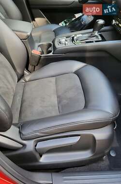 Позашляховик / Кросовер Mazda CX-5 2019 в 