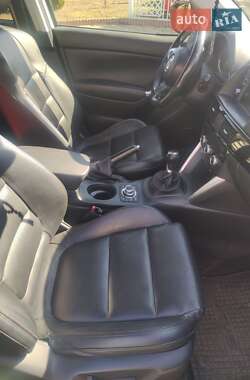 Внедорожник / Кроссовер Mazda CX-5 2013 в 