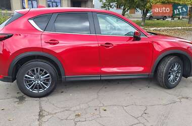 Позашляховик / Кросовер Mazda CX-5 2019 в 