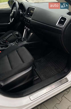 Позашляховик / Кросовер Mazda CX-5 2013 в 