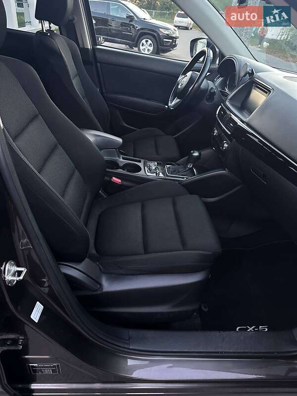 Внедорожник / Кроссовер Mazda CX-5 2016 в Полтаве