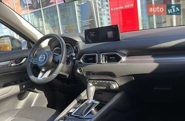 Внедорожник / Кроссовер Mazda CX-5 2024 в 