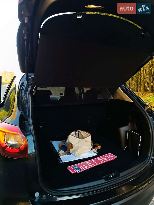 Внедорожник / Кроссовер Mazda CX-5 2016 в Виннице