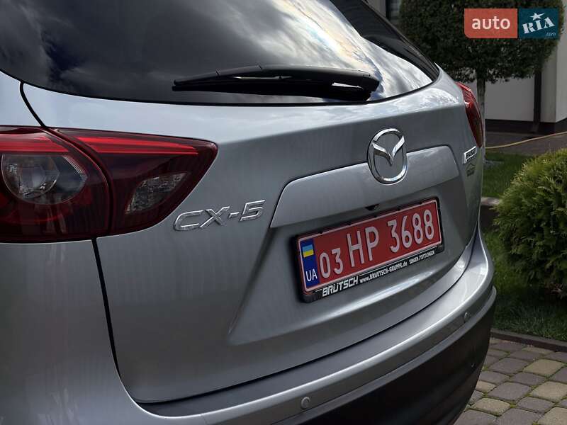 Позашляховик / Кросовер Mazda CX-5 2015 в Рівному