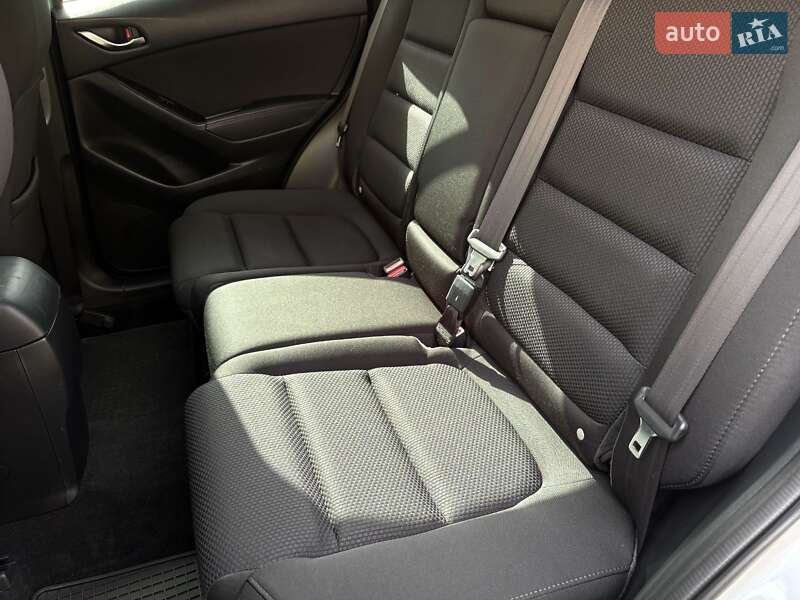 Позашляховик / Кросовер Mazda CX-5 2015 в Рівному