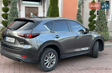 Позашляховик / Кросовер Mazda CX-5 2022 в 