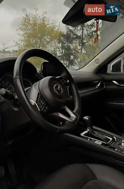 Позашляховик / Кросовер Mazda CX-5 2020 в 