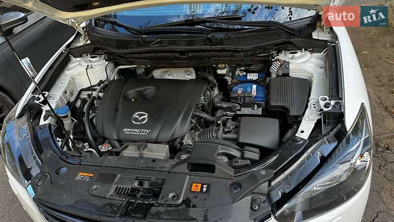 Позашляховик / Кросовер Mazda CX-5 2015 в Дніпрі