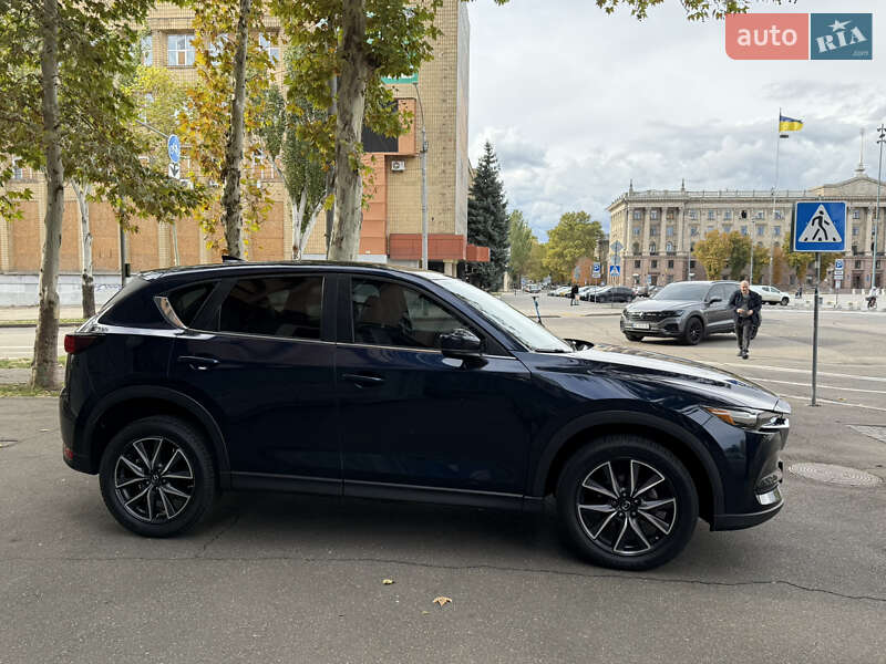 Внедорожник / Кроссовер Mazda CX-5 2019 в Николаеве