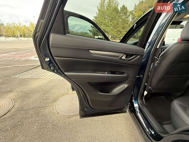 Внедорожник / Кроссовер Mazda CX-5 2019 в Николаеве