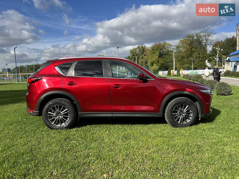 Позашляховик / Кросовер Mazda CX-5 2018 в Чернівцях фото 3 Позашляховик / Кросовер Mazda CX-5 2018 в Чернівцях