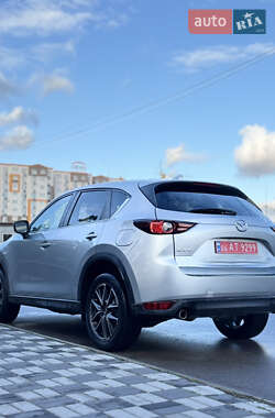 Внедорожник / Кроссовер Mazda CX-5 2018 в 