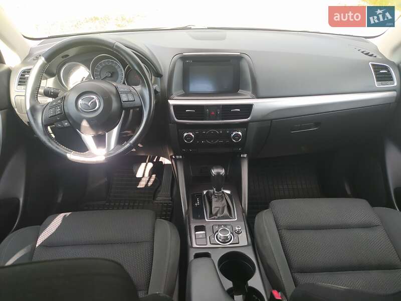 Позашляховик / Кросовер Mazda CX-5 2016 в Дубні