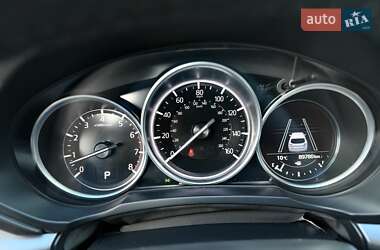 Позашляховик / Кросовер Mazda CX-5 2020 в 