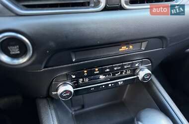 Позашляховик / Кросовер Mazda CX-5 2020 в 