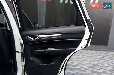 Позашляховик / Кросовер Mazda CX-5 2020 в 