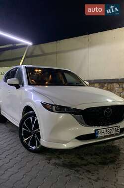 Позашляховик / Кросовер Mazda CX-5 2021 в 