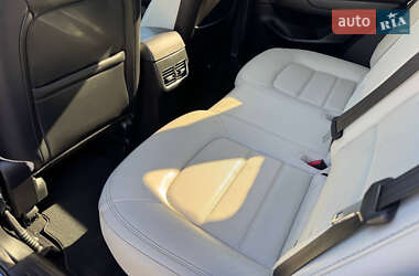Позашляховик / Кросовер Mazda CX-5 2022 в 