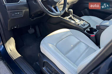 Позашляховик / Кросовер Mazda CX-5 2022 в 