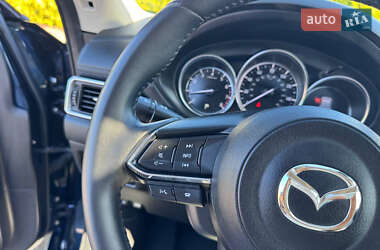 Позашляховик / Кросовер Mazda CX-5 2022 в 